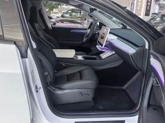 Tesla Model Y Rear-Wheel Drive - photo 12