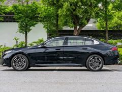 BMW 5 Series 530Li Premier M Sport Package - ფოტო 7
