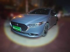 Mazda 3 Axela 2.0L Auto Obsidian Shining Edition - фото 1