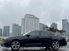 Honda Accord 260TURBO Premium Edition - фото 3