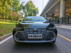 Toyota Camry Hybrid 2.0L Premium - фото 2