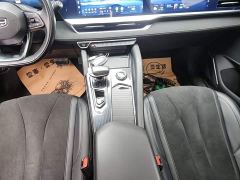 Geely L 1.5T Hi FPHEV Edition Super - ფოტო 13