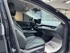 FAW Red Flag E-QM5 Facelift Base Mobility Edition - фото 13
