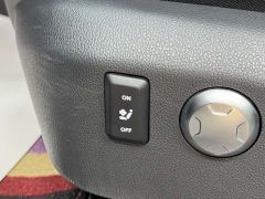 FAW Red Flag E-QM5 Facelift Base Mobility Edition - фото 17