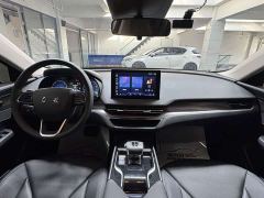 FAW Red Flag E-QM5 Facelift Base Mobility Edition - фото 9