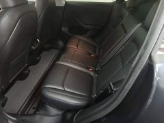 Tesla Model Y Rear-Wheel Drive - ფოტო 16