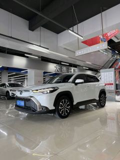 Toyota Frontlander 2.0L Luxury Edition - ფოტო 1