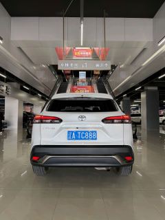 Toyota Frontlander 2.0L Luxury Edition - ფოტო 8