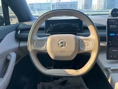NIO ES8 100kWh Signature Edition - photo 13