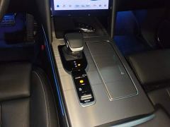 FAW Red Flag HS7 PHEV 2.0T PHEV AWD Flagship Edition 6-Seater - фото 15