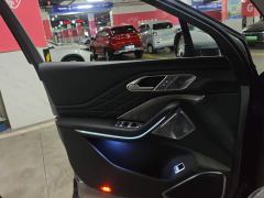 FAW Red Flag HS7 PHEV 2.0T PHEV AWD Flagship Edition 6-Seater - фото 6