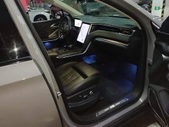 FAW Red Flag HS7 PHEV 2.0T PHEV AWD Flagship Edition 6-Seater - фото 7