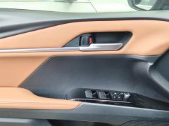 Toyota Camry Dual-Engine 2.0HGVP Luxury Edition - photo 13