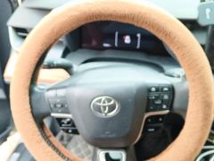 Toyota Camry Dual-Engine 2.0HGVP Luxury Edition - photo 18