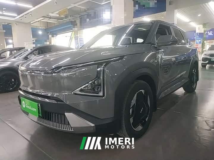 Kia EV5 530 Air - автомобиль из Китая