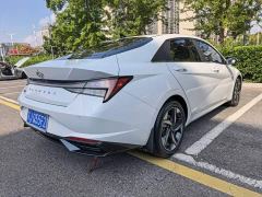 Hyundai Elantra 1.5L CVT Luxury - ფოტო 4
