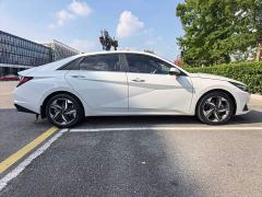 Hyundai Elantra 1.5L CVT Luxury - ფოტო 7