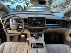 Denza D9 DM-i 970 AWD Flagship - фото 9