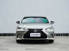 Lexus ES 200 Excellence Edition - photo 2