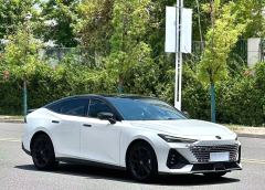 Changan UNI-V 1.5T Premium - ფოტო 3