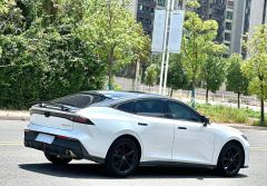 Changan UNI-V 1.5T Premium - ფოტო 4