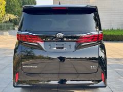 Toyota Alphard Hybrid 2.5L Premium Edition - фото 11