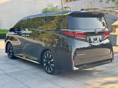 Toyota Alphard Hybrid 2.5L Premium Edition - фото 13