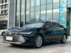 Toyota Camry Hybrid 2.5L XLE Premium - photo 1