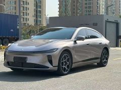 Changan Qiyuan A07 Ultra-Long Blue Whale Pure Electric 730 Flagship - photo 1