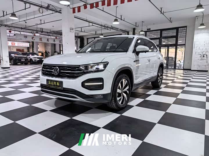 Volkswagen Taos 280TSI FWD Luxury Smart Connected Edition - автомобиль из Китая