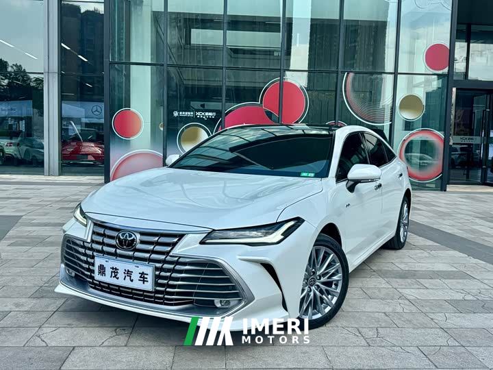 Toyota Avalon Hybrid 2.0L Luxury