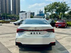 Toyota Avalon Hybrid 2.0L Luxury - фото 5