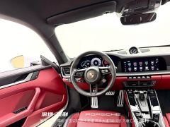 Porsche 911 Carrera 3.0T - ფოტო 19