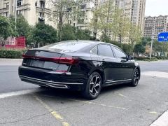 Volkswagen Passat Distinguished Edition 330TSI Elite Edition - фото 4