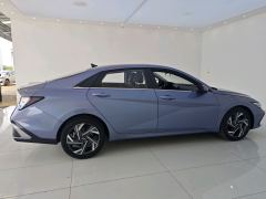Hyundai Elantra 1.5L CVT Elite Edition - ფოტო 18