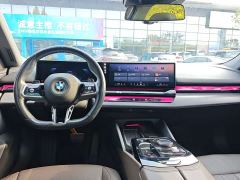 BMW 5 Series 530Li Premier M Sport Package - photo 8