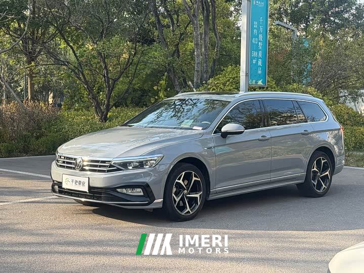Volkswagen Passat Alltrack 2.0T Zongxing Edition - автомобиль из Китая