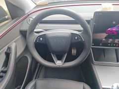 Tesla Model Y Rear-Wheel Drive - ფოტო 6