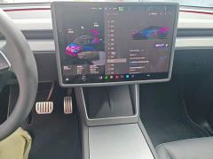Tesla Model Y Rear-Wheel Drive - ფოტო 9