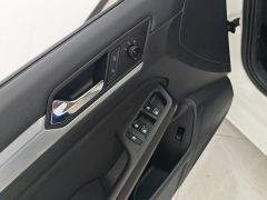 Volkswagen Lamando 230TSI Edition - photo 13