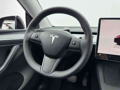 Tesla Model Y Long Range All-Wheel Drive - ფოტო 10