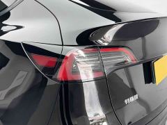 Tesla Model Y Long Range All-Wheel Drive - ფოტო 15