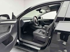 Tesla Model Y Long Range All-Wheel Drive - ფოტო 7