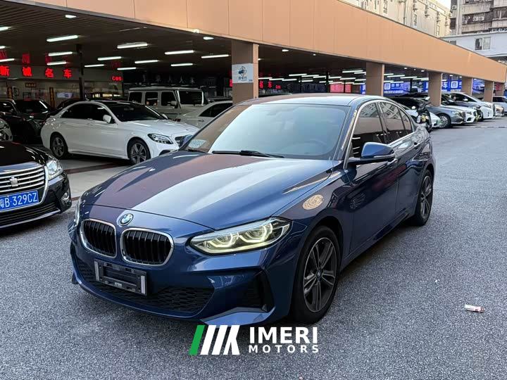 BMW 1 Series Facelift 120i M Sport - автомобиль из Китая