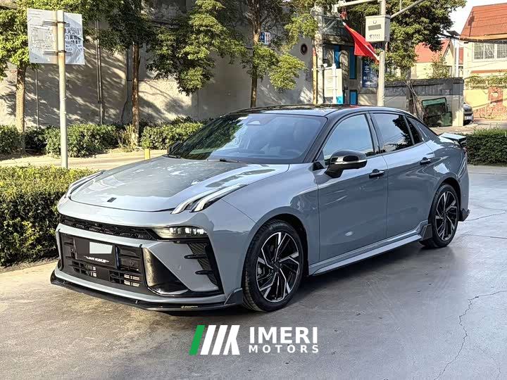 Lynk & Co 03 1.5T DCT Champion Edition Pro - автомобиль из Китая