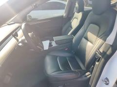 Tesla Model Y Standard Range RWD - ფოტო 14