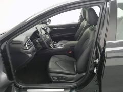 Toyota Camry Hybrid Luxury - фото 10
