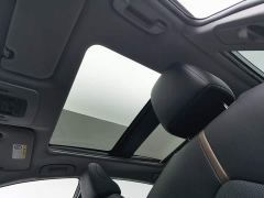 Toyota Camry Hybrid Luxury - фото 14