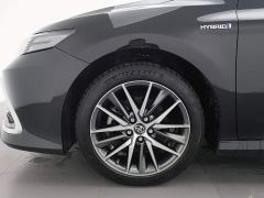 Toyota Camry Hybrid Luxury - фото 17
