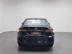Toyota Camry Hybrid Luxury - фото 4